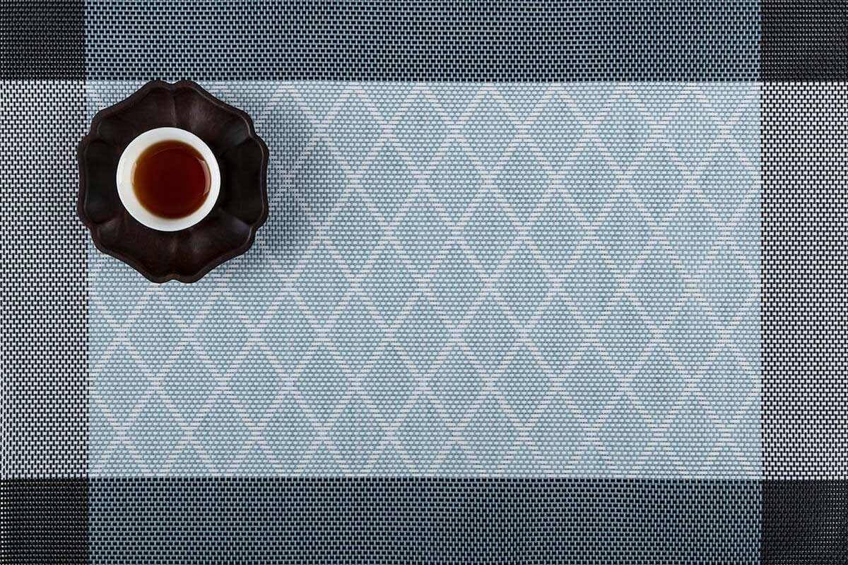 Mantel individual de plástico en forma de diamante pequeño